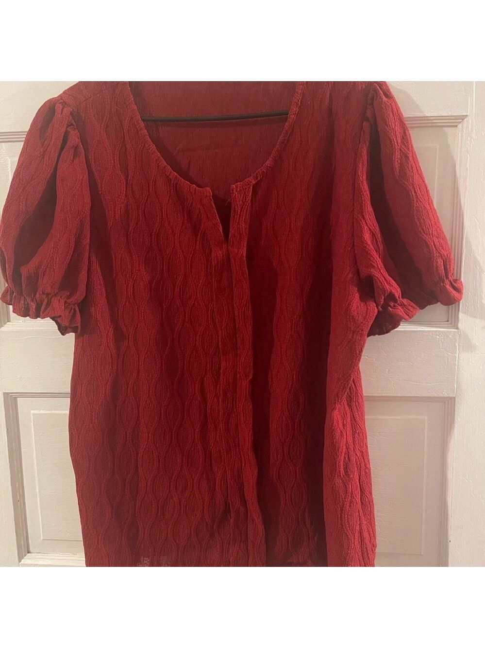 Source Unknown Deep Red Textured Blouse - Picture 3 of 5